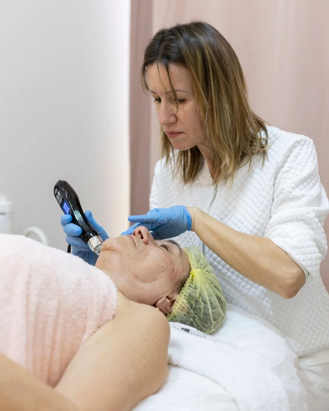 Exosomas, consigue resultados espectaculares de forma mínimamente invasiva y sin dolor