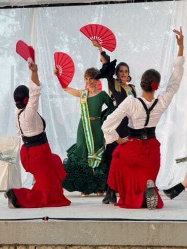 Actuación en la presentación de las Fiestas de la Casa de Andalucía de Xàbia 2026