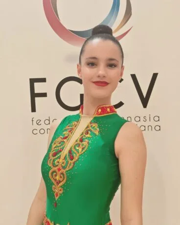 Gimnasta del CD Montgó Xàbia en el campeonato autonómico