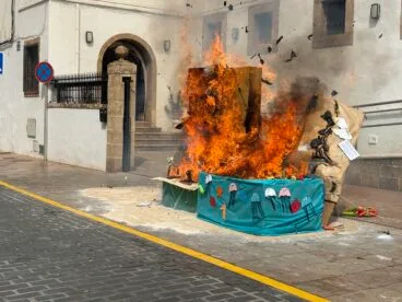 Cremà de la Foguera del Centro de día Xàbia