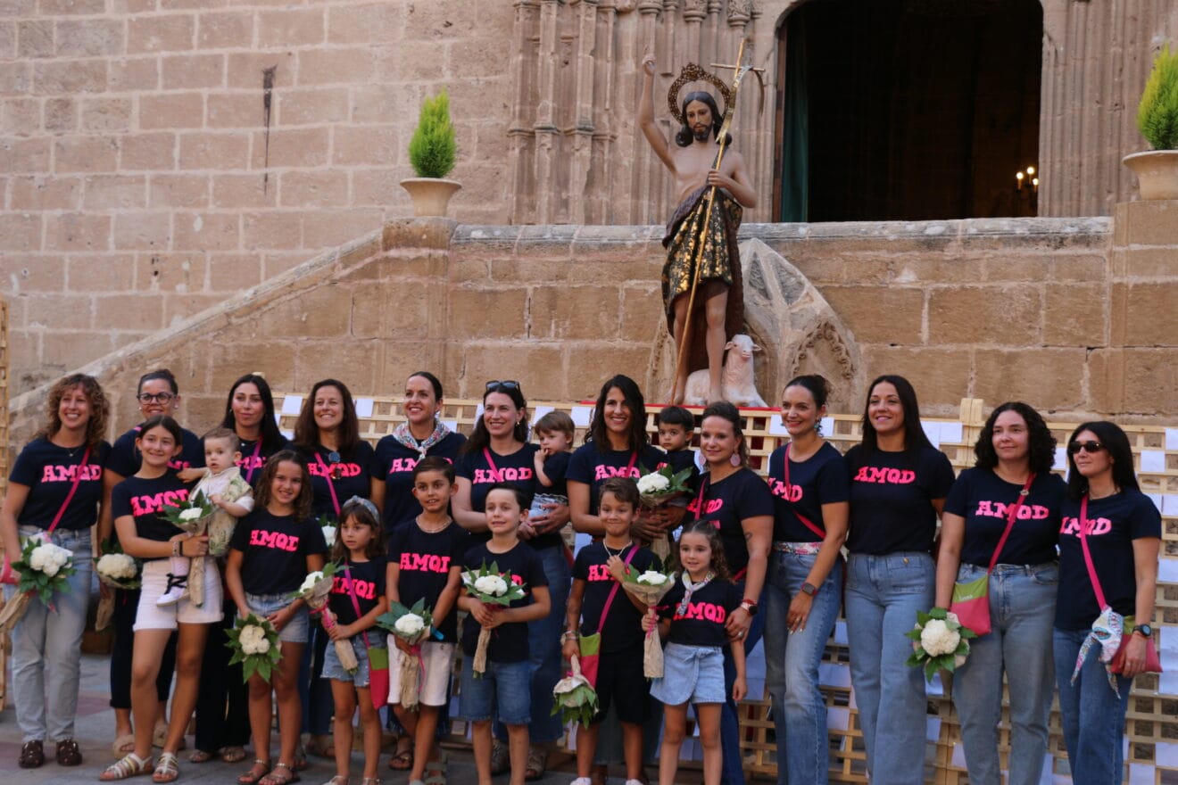 Ofrenda de flores a Sant Joan - Fogueres Xàbia 2026 (102)