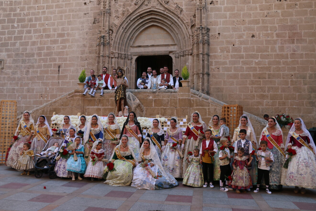 Ofrenda de flores a Sant Joan - Fogueres Xàbia 2026 (123)