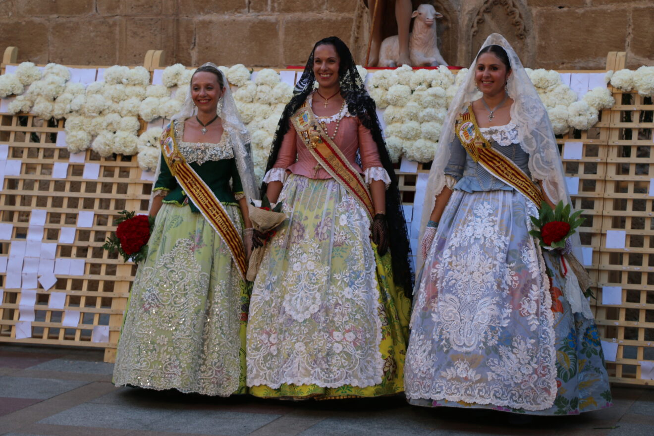 Ofrenda de flores a Sant Joan - Fogueres Xàbia 2026 (126)