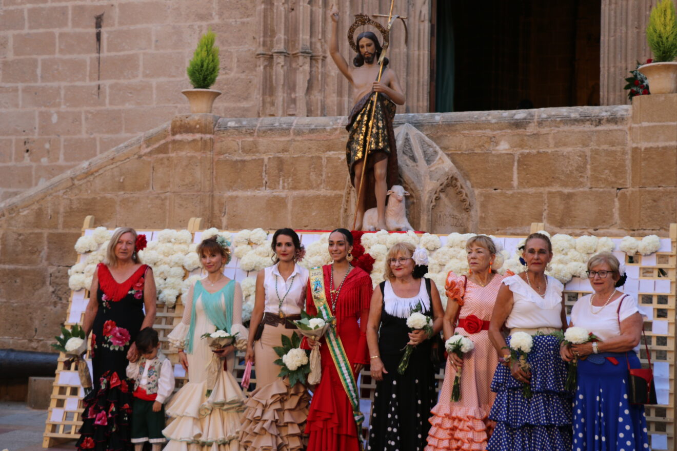 Ofrenda de flores a Sant Joan - Fogueres Xàbia 2026 (135)