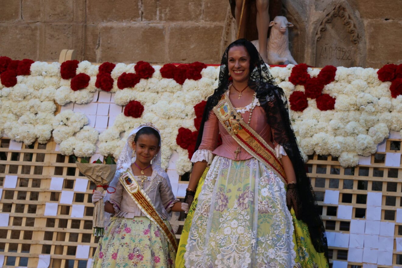 Ofrenda de flores a Sant Joan - Fogueres Xàbia 2026 (143)