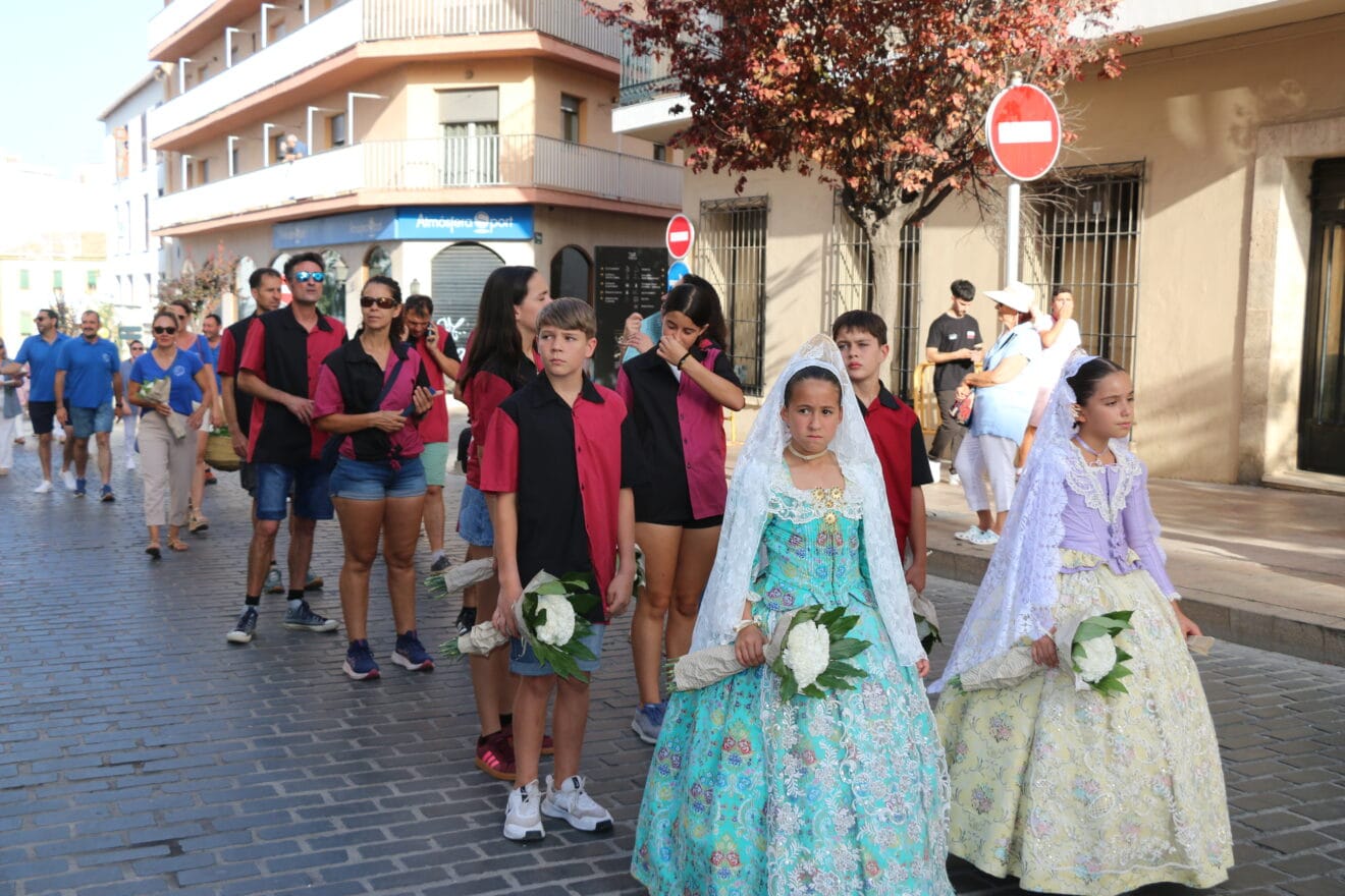Ofrenda de flores a Sant Joan - Fogueres Xàbia 2026 (15)