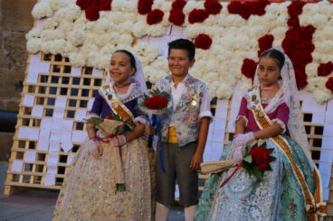 Ofrenda de flores a Sant Joan – Fogueres Xàbia 2026 (150)