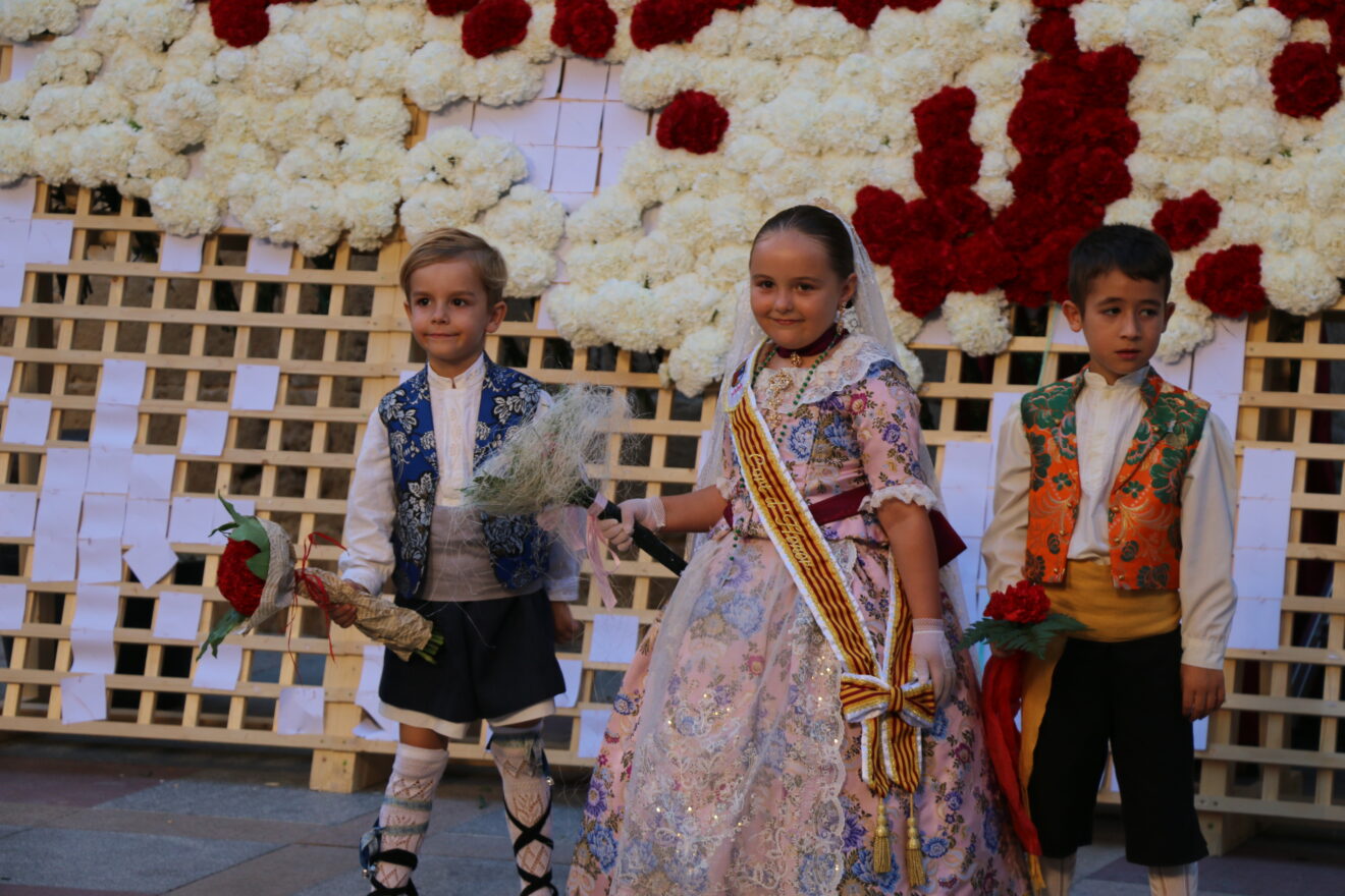 Ofrenda de flores a Sant Joan - Fogueres Xàbia 2026 (151)
