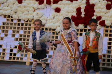 Ofrenda de flores a Sant Joan – Fogueres Xàbia 2026 (151)