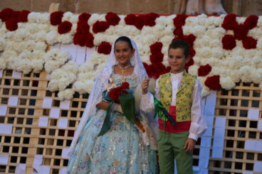 Ofrenda de flores a Sant Joan – Fogueres Xàbia 2026 (155)