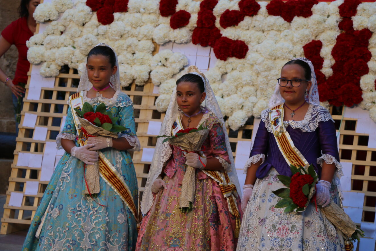 Ofrenda de flores a Sant Joan - Fogueres Xàbia 2026 (156)