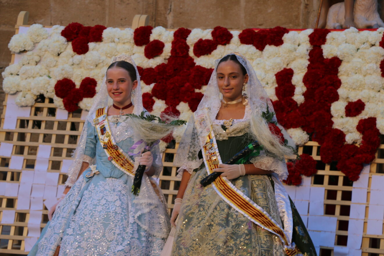 Ofrenda de flores a Sant Joan - Fogueres Xàbia 2026 (162)