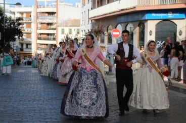 Ofrenda de flores a Sant Joan – Fogueres Xàbia 2026 (17)