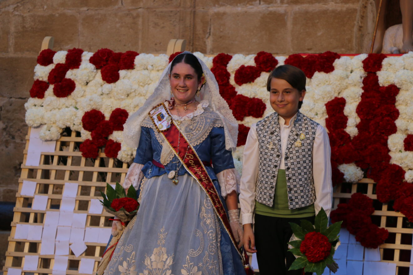 Ofrenda de flores a Sant Joan - Fogueres Xàbia 2026 (182)