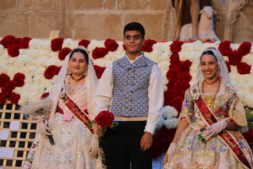 Ofrenda de flores a Sant Joan – Fogueres Xàbia 2026 (185)