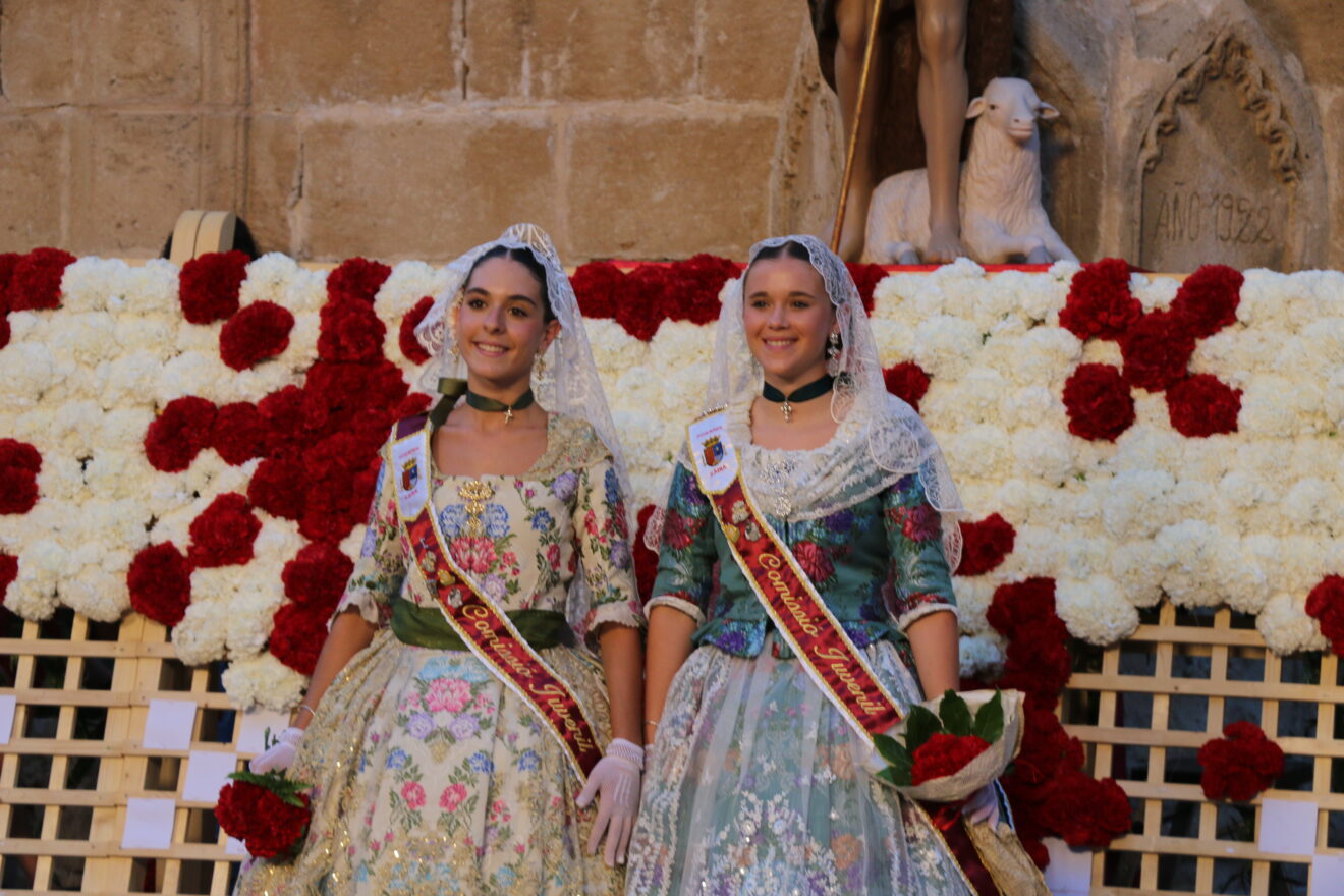 Ofrenda de flores a Sant Joan - Fogueres Xàbia 2026 (186)