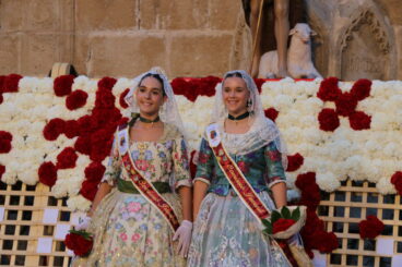 Ofrenda de flores a Sant Joan – Fogueres Xàbia 2026 (186)