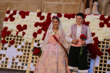Ofrenda de flores a Sant Joan – Fogueres Xàbia 2026 (192)