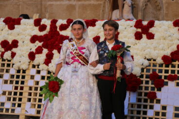 Ofrenda de flores a Sant Joan – Fogueres Xàbia 2026 (194)
