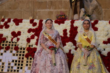 Ofrenda de flores a Sant Joan – Fogueres Xàbia 2026 (221)
