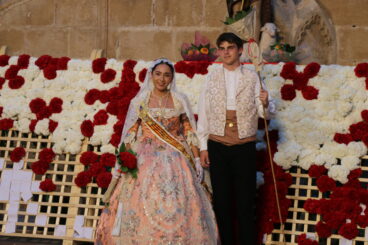 Ofrenda de flores a Sant Joan – Fogueres Xàbia 2026 (227)