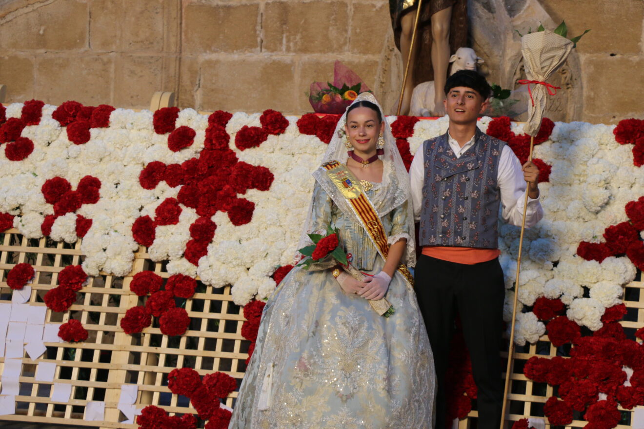 Ofrenda de flores a Sant Joan - Fogueres Xàbia 2026 (233)