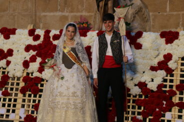 Ofrenda de flores a Sant Joan – Fogueres Xàbia 2026 (235)