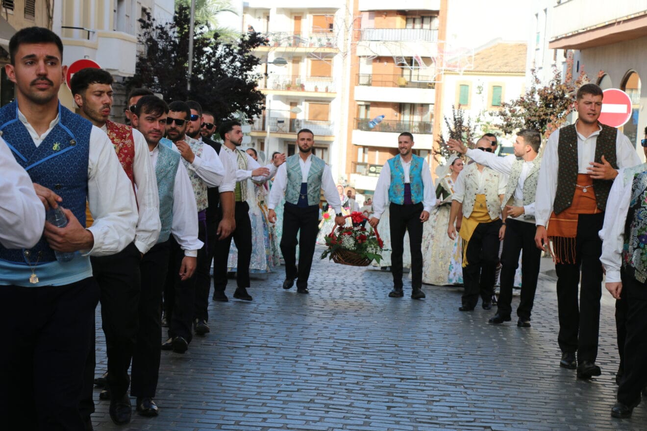 Ofrenda de flores a Sant Joan - Fogueres Xàbia 2026