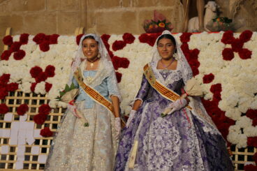 Ofrenda de flores a Sant Joan – Fogueres Xàbia 2026 (260)