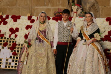 Ofrenda de flores a Sant Joan – Fogueres Xàbia 2026 (262)