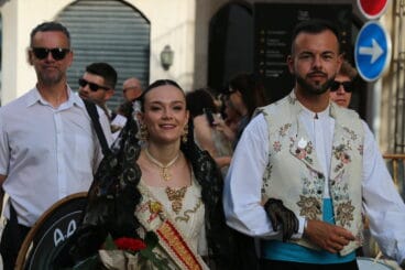 Ofrenda de flores a Sant Joan – Fogueres Xàbia 2026 (27)