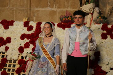 Ofrenda de flores a Sant Joan – Fogueres Xàbia 2026 (274)