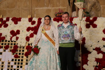 Ofrenda de flores a Sant Joan – Fogueres Xàbia 2026 (278)