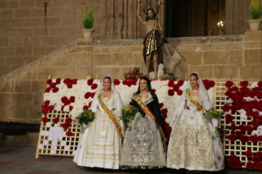 Ofrenda de flores a Sant Joan – Fogueres Xàbia 2026 (311)