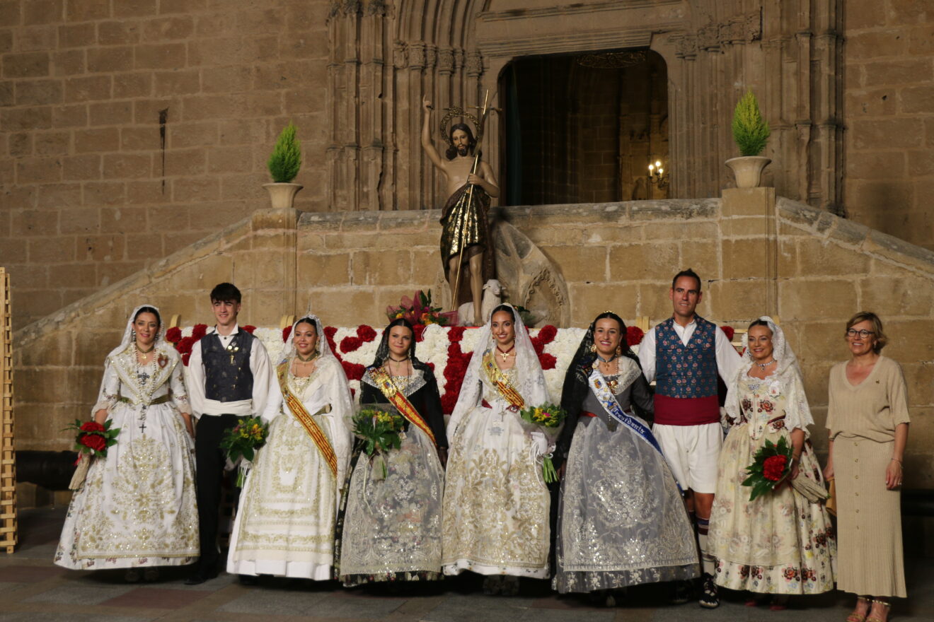 Ofrenda de flores a Sant Joan - Fogueres Xàbia 2026 (322)