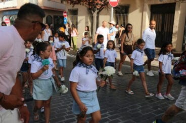 Ofrenda de flores a Sant Joan – Fogueres Xàbia 2026 (4)