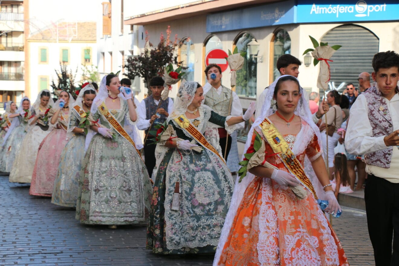 Ofrenda de flores a Sant Joan - Fogueres Xàbia 2026 (60)