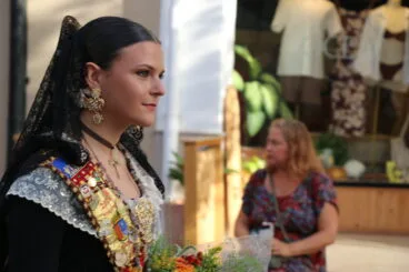 Ofrenda de flores a Sant Joan – Fogueres Xàbia 2026 (74)