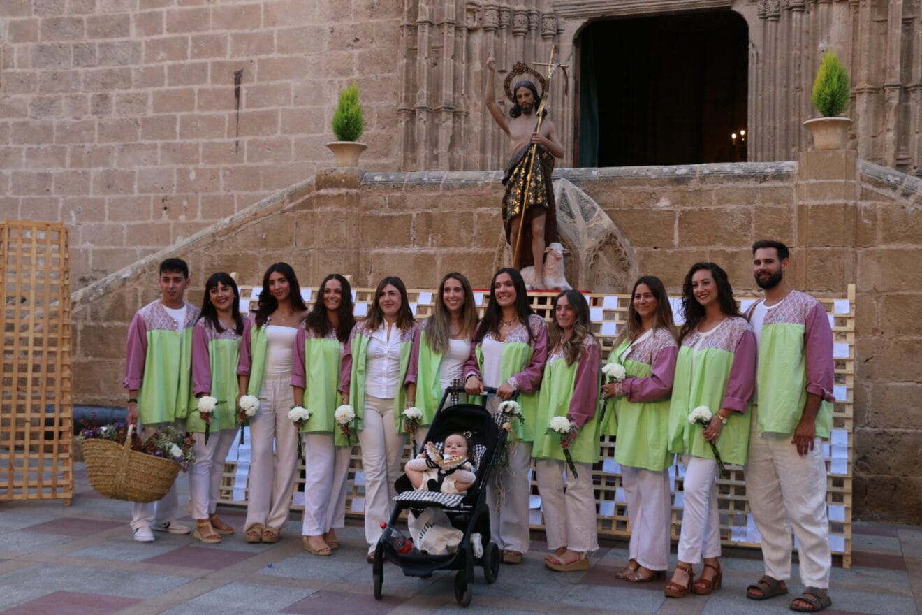 Ofrenda de flores a Sant Joan - Fogueres Xàbia 2026 (86)