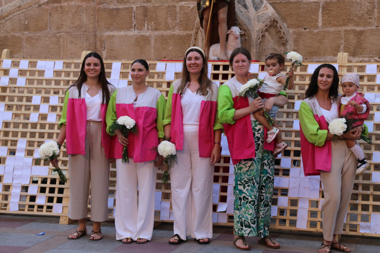 Ofrenda de flores a Sant Joan - Fogueres Xàbia 2026 (89)