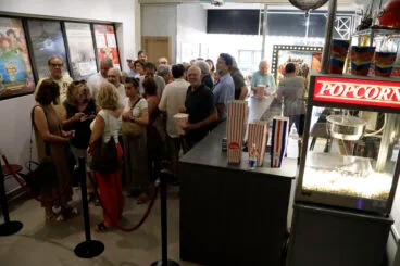 Presentación de «Isla del Sur» en el Cine Jayán de Xàbia, donde se estrenó el thriller dirigido por Orlando Bosch (2)