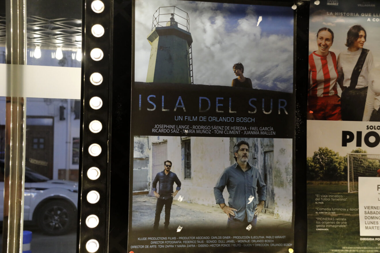 Presentación de «Isla del Sur» en el Cine Jayán de Xàbia, donde se estrenó el thriller dirigido por Orlando Bosch (34)