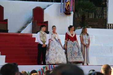 Proclamación reina infantil de Fogueres Xàbia 2026 (1)