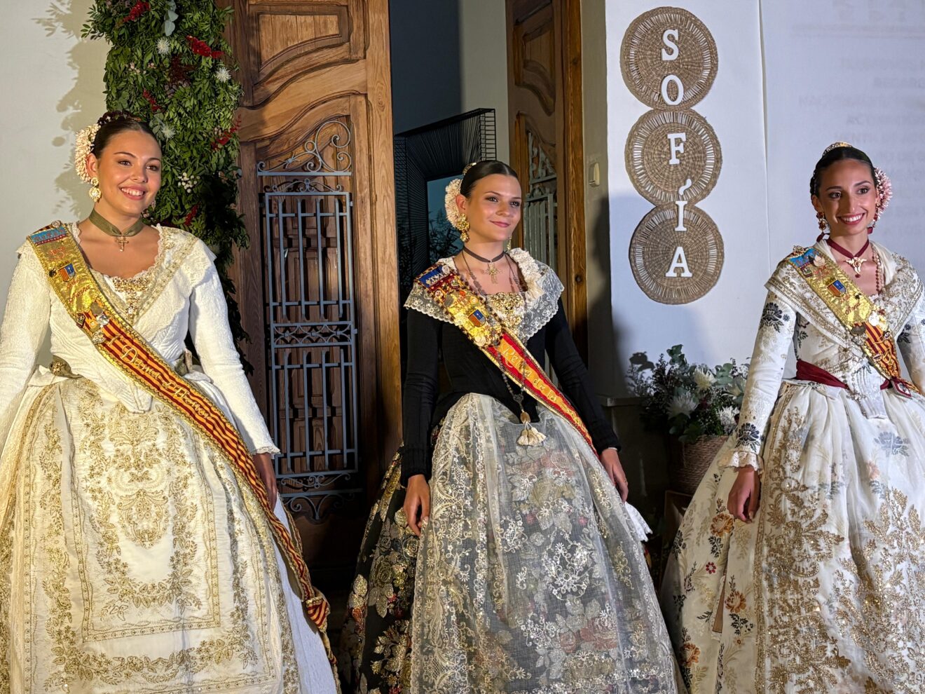 Serenata a Sofía Buigues, regina de Fogueres Xàbia 2026 (3)