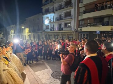 Serenata a Sofía Buigues, regina de Fogueres Xàbia 2026 (5)