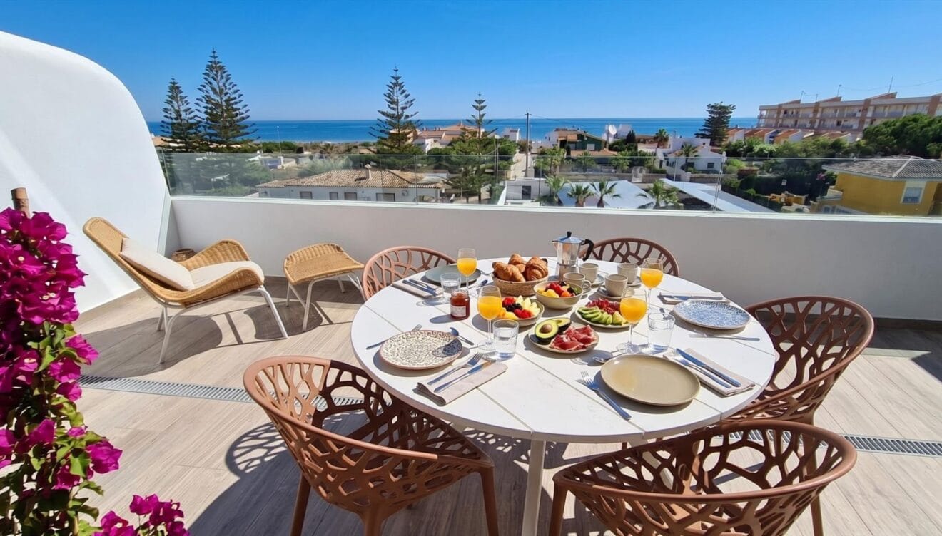 Terraza privada con vistas al mar