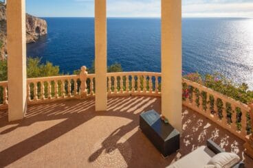 VILLA SINFONIA · PRIMERA LINEA DE MAR EN AMBOLO, JAVEA – XABIA www.costa-houses.com6