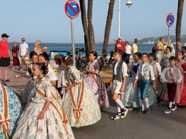 Pasacalle de Sectores. Visita al Puerto
