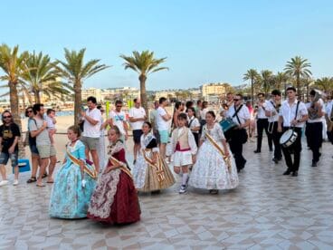 Pasacalle de Sectores. Visita al Arenal