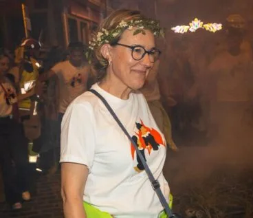 La alcaldesa Rosa Cardona en la Nit dels Focs